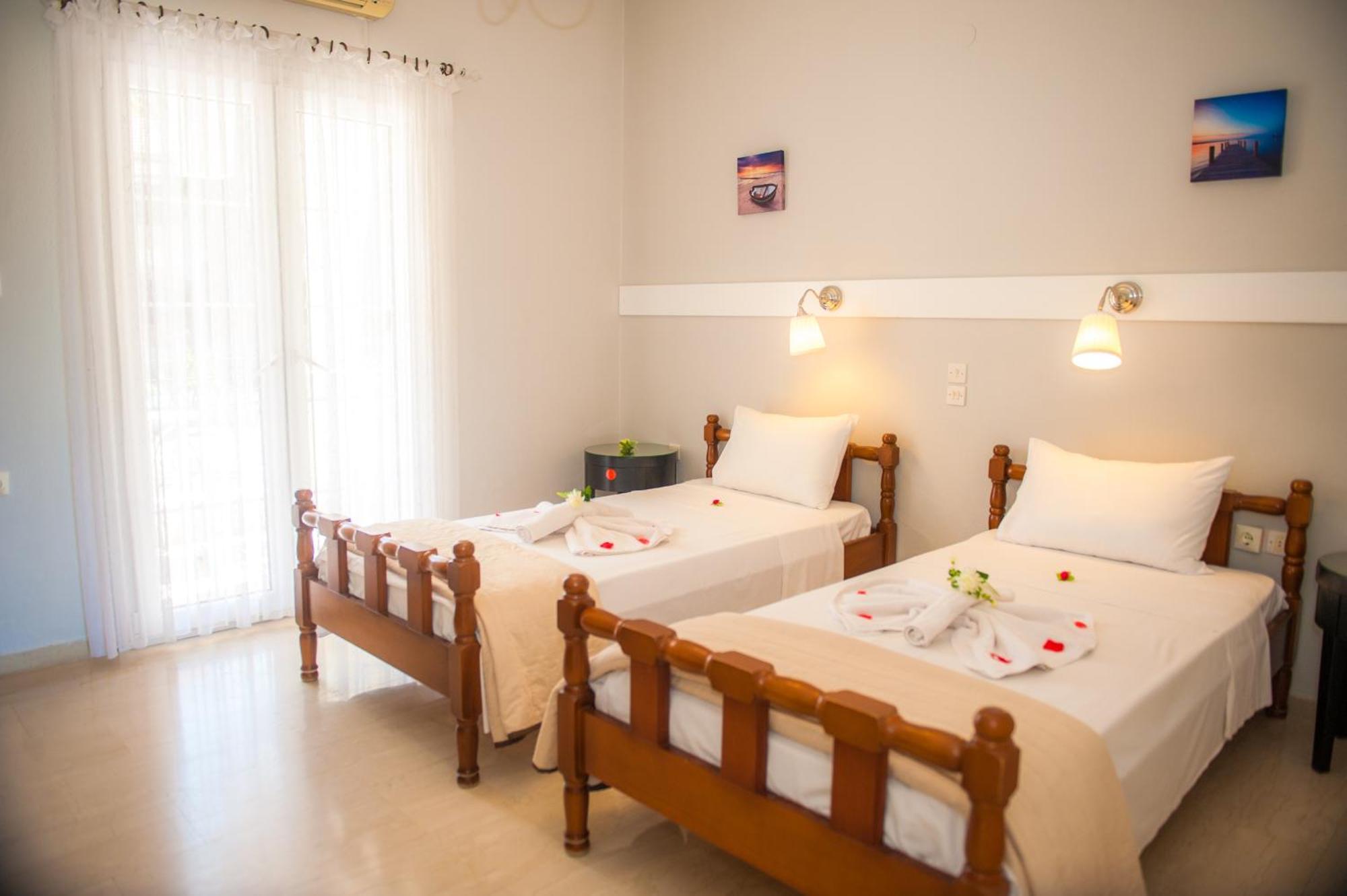 Vassilis Paradise Garden Aparthotel Agios Georgios Pagon Zewnętrze zdjęcie