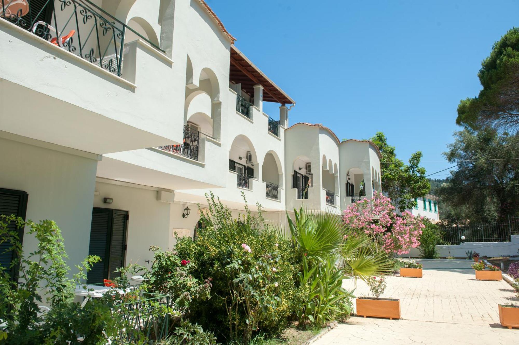 Vassilis Paradise Garden Aparthotel Agios Georgios Pagon Zewnętrze zdjęcie