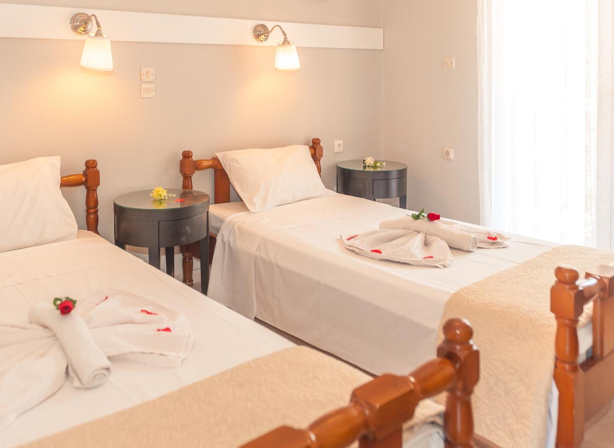 Vassilis Paradise Garden Aparthotel Agios Georgios Pagon Zewnętrze zdjęcie